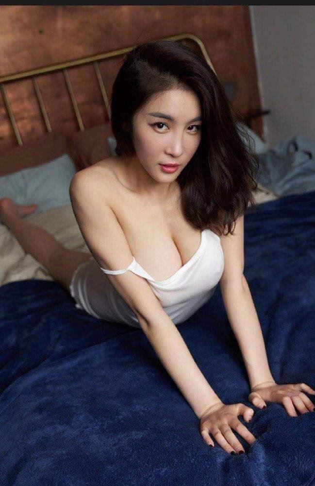Young new Naughty girl sexy body best service available NOW 🎉HAPPY FUN🎉 ♠️ACE ESCORTS♠️ -
