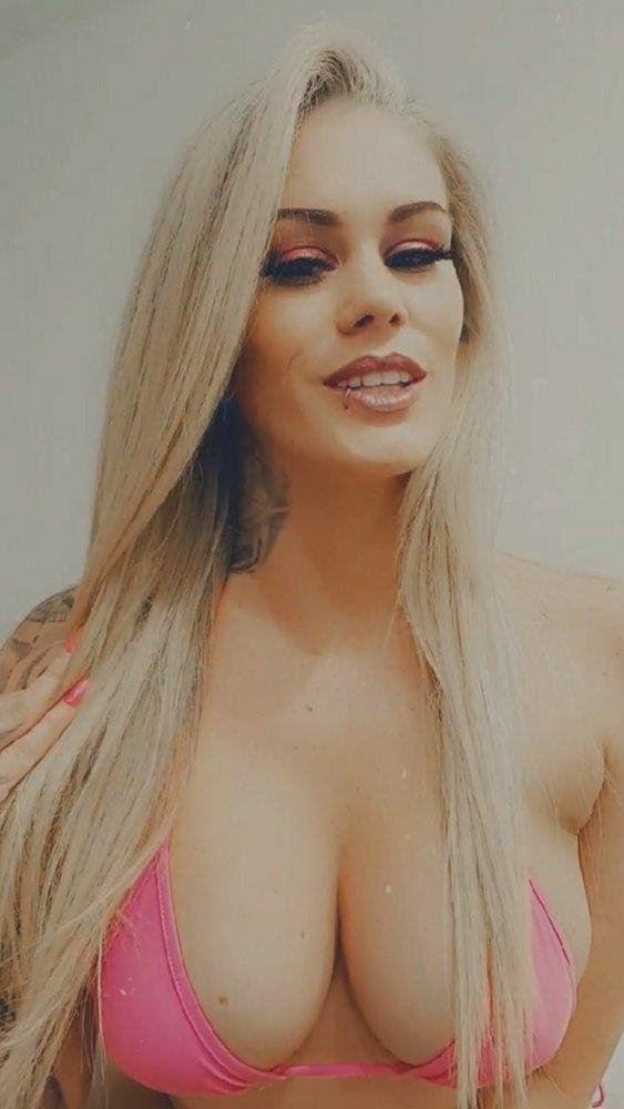 Blonde Bombshell