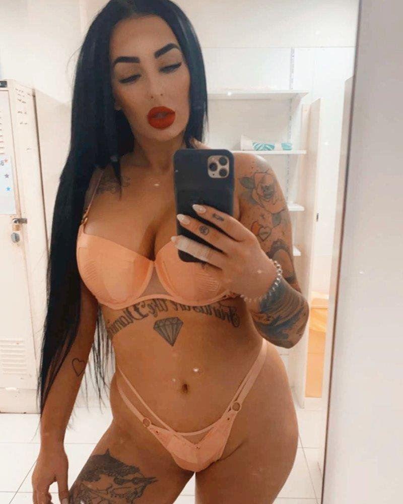 Booty booty booty booty!
