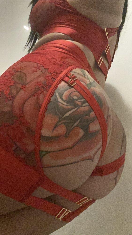 Booty booty booty booty!